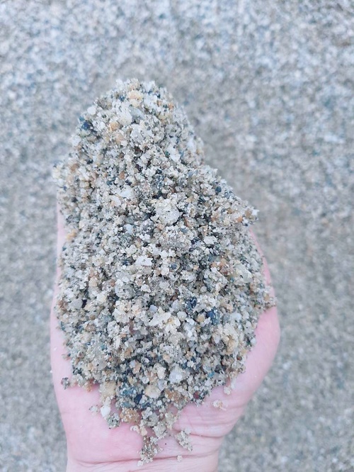 cát nhân tạo là gì